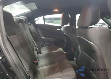 2017 Dodge Charger Sxt z USA, uszkodzony, nr VIN 2C3CDXJG8HH579630